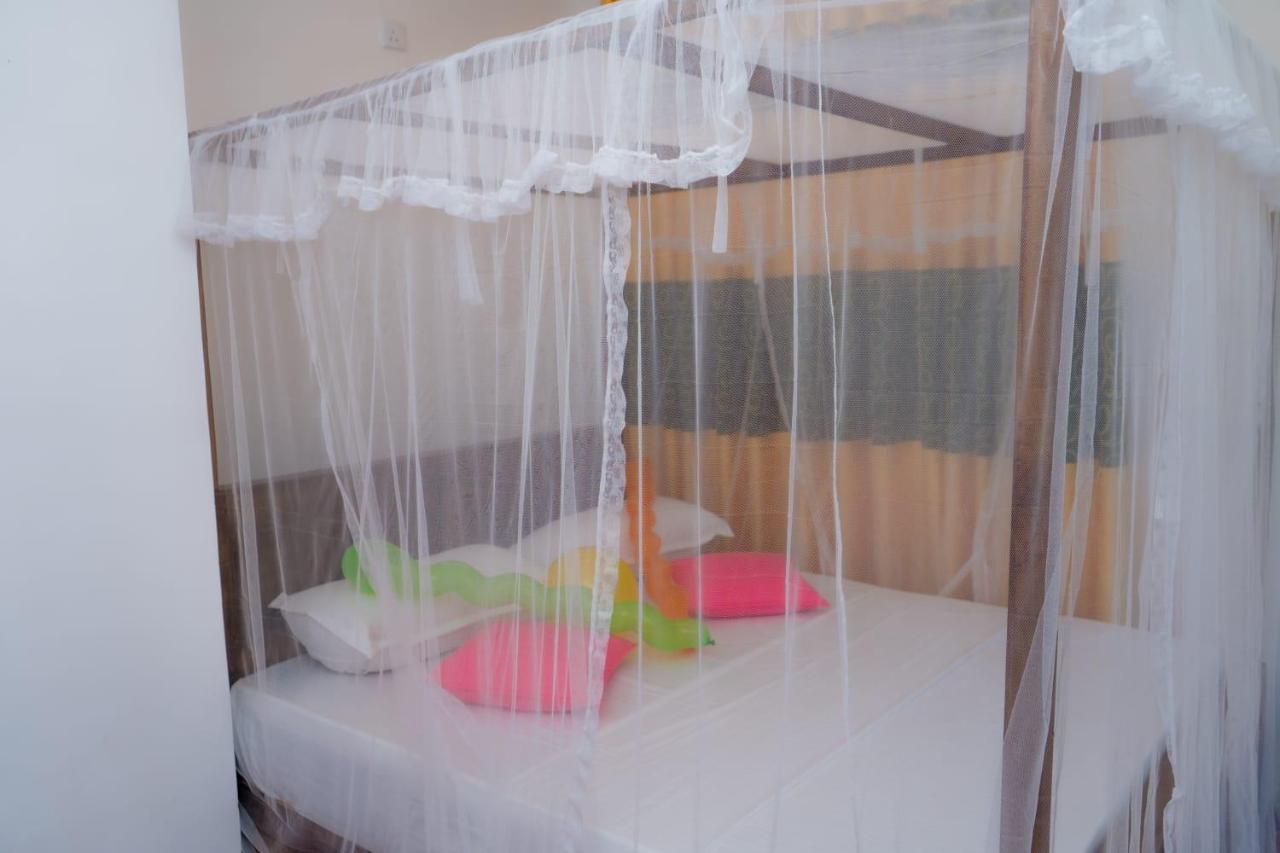 Rainforest Holiday Inn Deniyaya Bagian luar foto